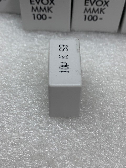 Evox Film Capacitor MMK100 10uF K S3  New - Lot of 20 Pcs