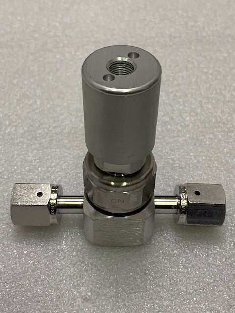Veriflo Diaphragm Valve 944AOPLPNCSFSFF 316L 373521 125 PSI MAX Used