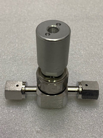 Veriflo Diaphragm Valve 944AOPLPNCSFSFF 316L 373521 125 PSI MAX Used