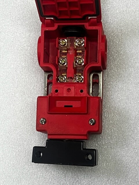 440K-T11210 Trojan 5 Guardmaster Safety Switch Used (Top Connection) Good Cond