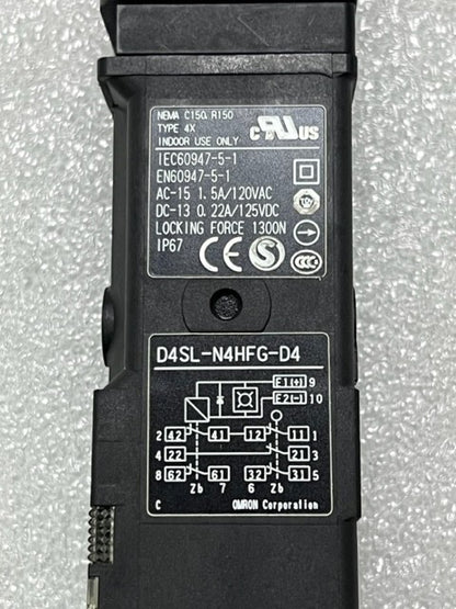 Omron D4SL-N4HFG-D4 Safety Interlock Switch (No Actuator Key) Used