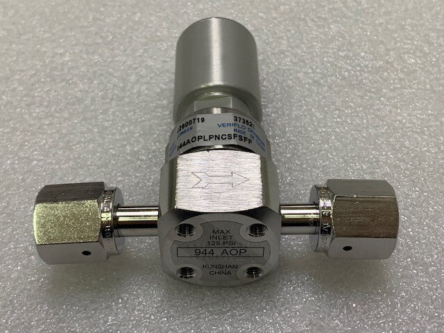 Veriflo Diaphragm Valve 944AOPLPNCSFSFF 316L 373521 125 PSI MAX Used
