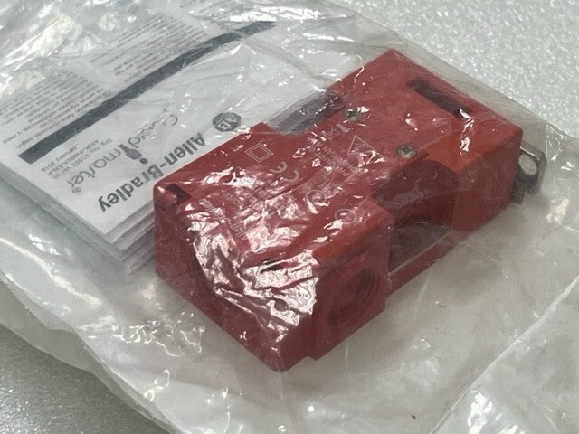440K-T11171  Trojan 6 Guardmaster Safety Tongue Interlock Switch New Sealed Bag