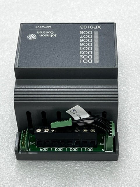 Johnson Controls Metasys XP-9103-8304 8 Digital Outputs Expansion Module New