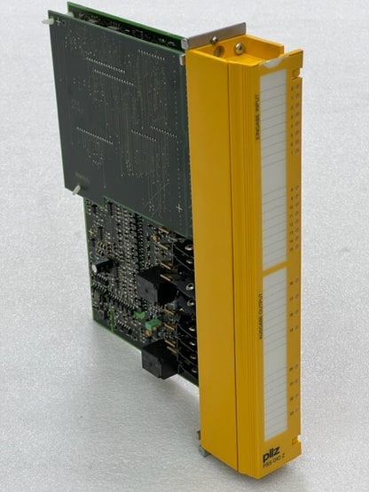 Pilz PSS1 DIO Z EIN-AUSGABE 16E+8A Digital Input Output Module Used