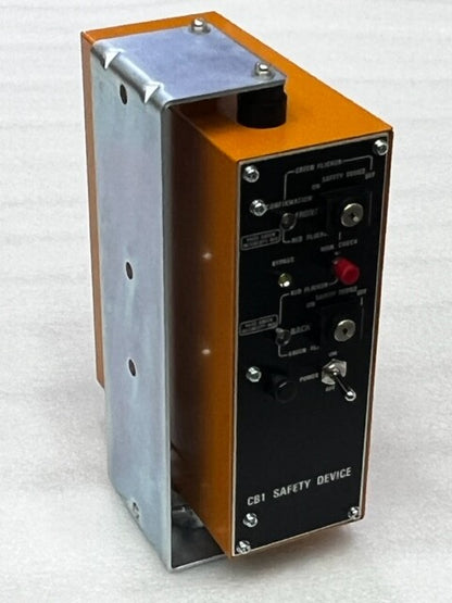 Riken Optech Corporation CB1-W Control Box for RPM Safety Light Curtain New
