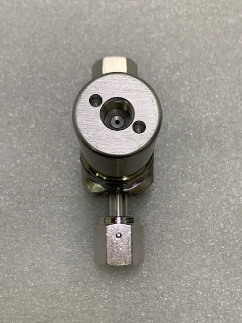 Veriflo Diaphragm Valve 944AOPLPNCSFSFF 316L 373521 125 PSI MAX Used