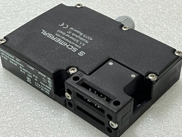 Schmersal AZM161CC-24RKA-024-M16 Safety Interlock Switch (No Actuator) Used