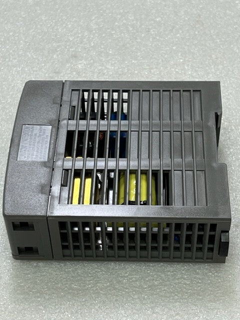 IDEC PS5R-VD24 Input 100-240VAC 50/60Hz Output 24VDC 2.5A Power Supply Unit New