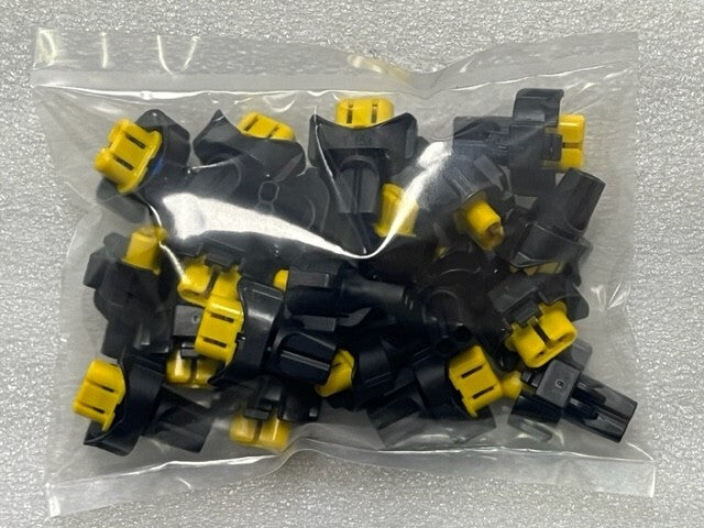 Yazaki PC2VPGJ19JAUNE 2 Wire Silicon Sealed Connector Housing New - 20 Pcs