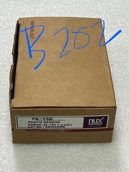 Hanyoung NUX PE-T5D Photoelectric Beam Sensor 24-240VAC New in Box