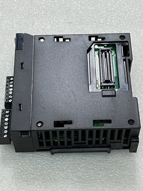 Keyence KV-XL202 PLC Serial Interface Module Used