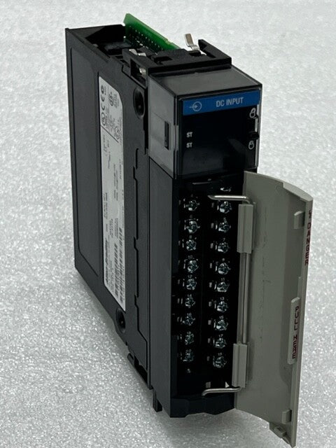 1756-IB16 SER A SLC500 ControlLogix 16 Point Digital DC Input Module Used