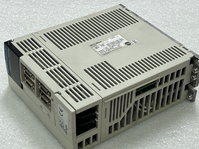 Mitsubishi Electric MR-J2S-70A 750W AC Servo Drive Amplifier Used