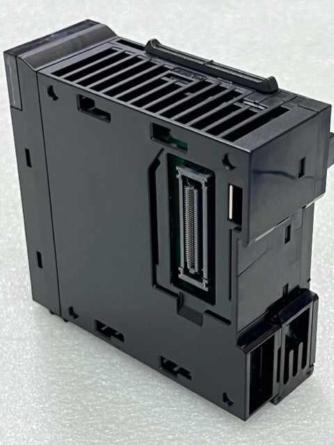 Keyence KV-XL202 PLC Serial Interface Module Used