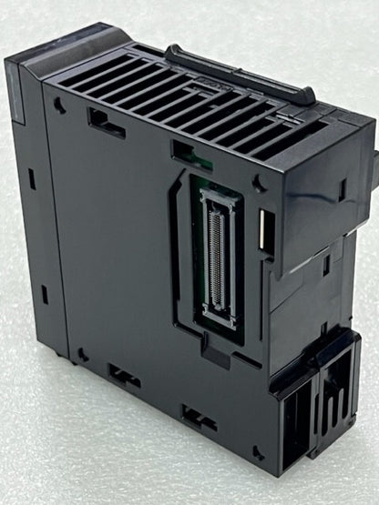 Keyence KV-XL202 PLC Serial Interface Module Used
