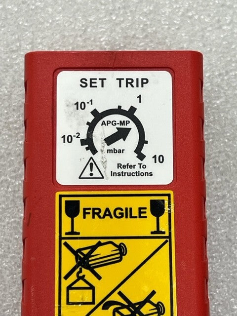 Edwards APG-MP-15V-NW16 14.5-36VDC 1W Pirani Vacuum Gauge Used