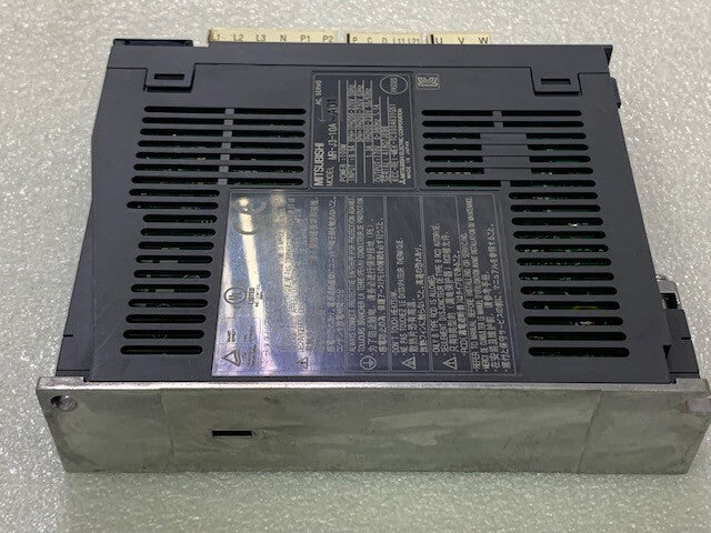 Mitsubishi Electric MR-J3-10A 100W AC Servo Drive Amplifier Used