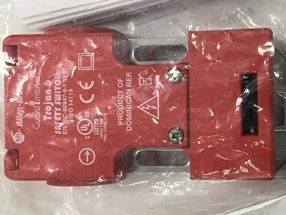 440K-T11171  Trojan 6 Guardmaster Safety Tongue Interlock Switch New Sealed Bag