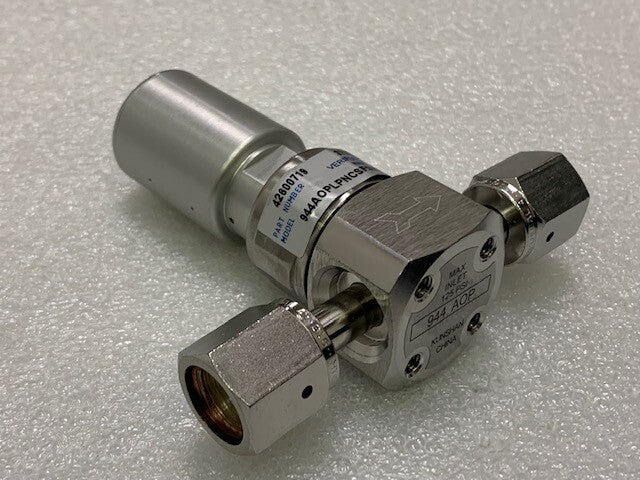 Veriflo Diaphragm Valve 944AOPLPNCSFSFF 316L 373521 125 PSI MAX Used
