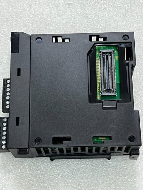 Keyence KV-XL202 PLC Serial Interface Module Used