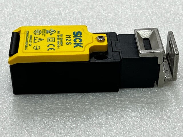 SICK i12-SB213 IP67 Safety Switch Used Good Condition