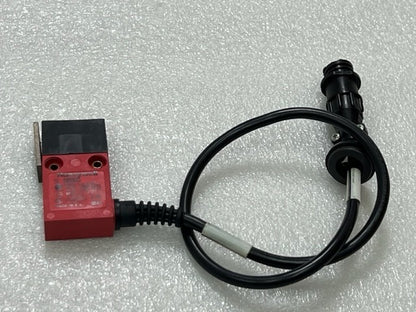 Honeywell GKMA33 Safety Switch Used Good Condition