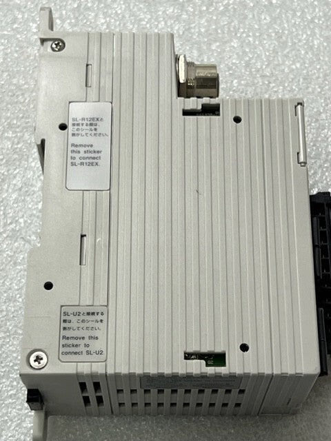 Keyence SL-R11 Intelligent Safety Relay Unit Used
