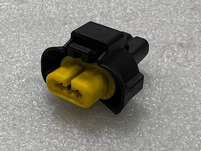 Yazaki PC2VPGJ19JAUNE 2 Wire Silicon Sealed Connector Housing New - 20 Pcs