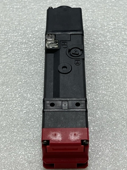 Omron D4SL-N4HFG-D4 Safety Interlock Switch (No Actuator Key) Used
