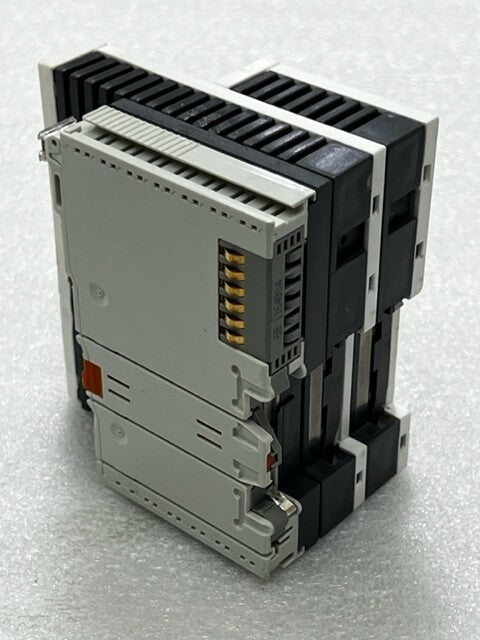 Beckhoff BX8000-0000 RS232/RS485 Bus Terminal Controller Used