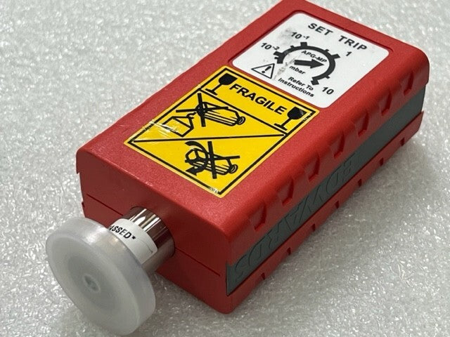 Edwards APG-MP-15V-NW16 14.5-36VDC 1W Pirani Vacuum Gauge Used