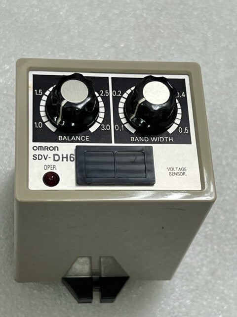 Omron SDV-DH6 Voltage Sensor Controller 100/110VAC 50/60Hz New (Old Stock)