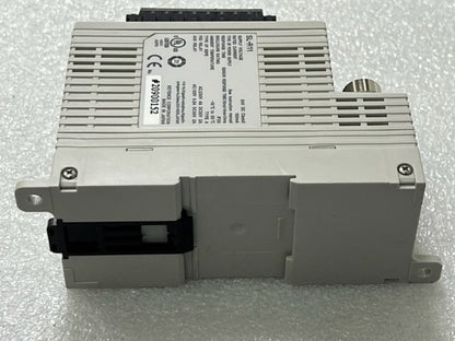 Keyence SL-R11 Intelligent Safety Relay Unit Used