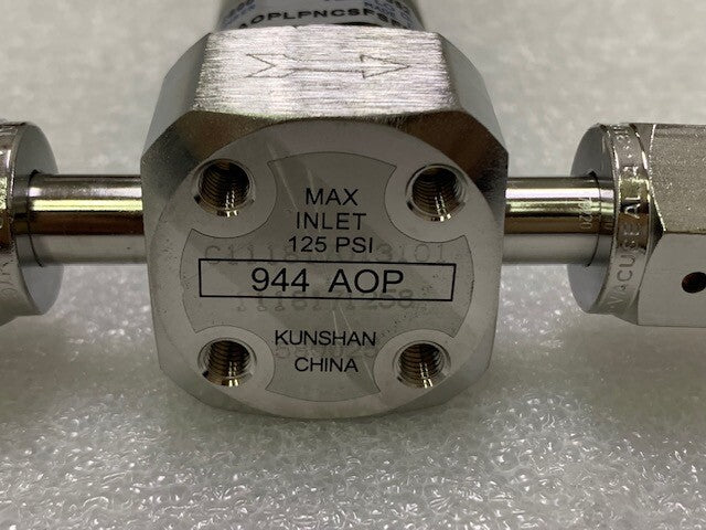 Veriflo Diaphragm Valve 944AOPLPNCSFSFF 316L 373521 125 PSI MAX Used