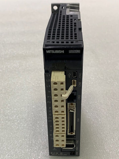 Mitsubishi Electric MR-J3-10A 100W AC Servo Drive Amplifier Used