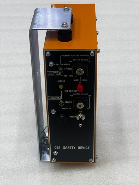 Riken Optech Corporation CB1-W Control Box for RPM Safety Light Curtain New