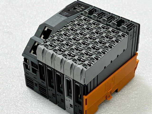 B&R X20CP0483 Rev D0 PLC with X20 PS9062 DI9372 DO9321 PS2100 DO9321 I/O Modules