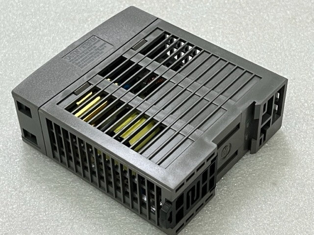 IDEC PS5R-VD24 Input 100-240VAC 50/60Hz Output 24VDC 2.5A Power Supply Unit New