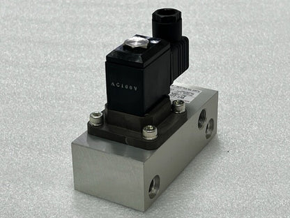 Azbil TA Co MVS-2203M-17 AC100V Air Ejector Solenoid Valve New in Box