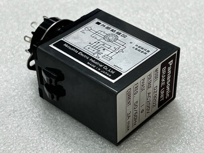 Panasonic DZ9202 Brake Unit AC200V 1 Ph 50/60Hz 3A Used