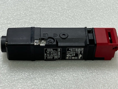 Omron D4SL-N4HFG-D4 Safety Interlock Switch (No Actuator Key) Used