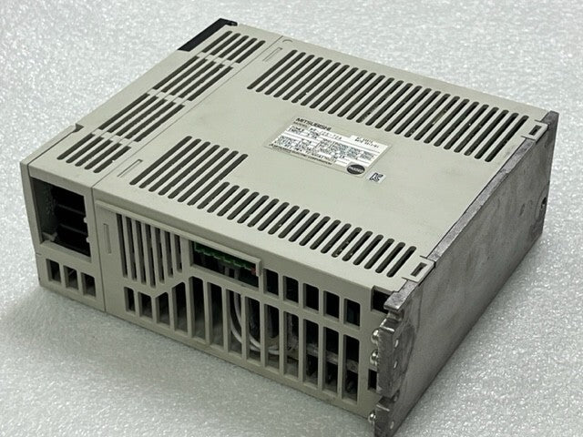 Mitsubishi Electric MR-J2S-70A 750W AC Servo Drive Amplifier Used