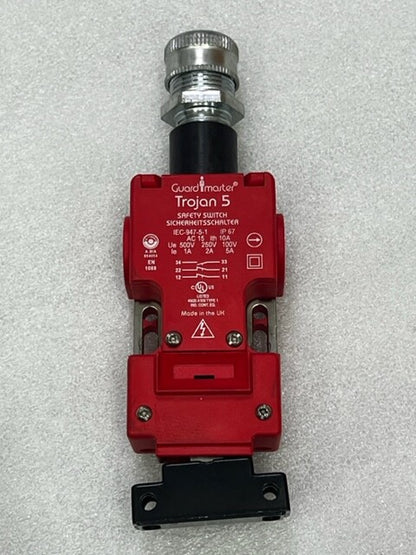 440K-T11210 Trojan 5 Guardmaster Safety Switch Used (Top Connection) Good Cond