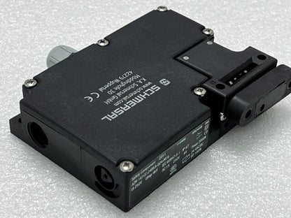 Schmersal AZM161CC-24RKA-024-M16 Safety Interlock Switch (With Actuator) Used