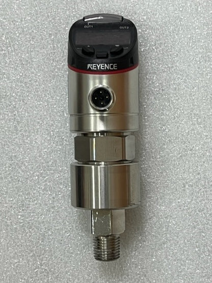 Keyence GP-M010 10-30VDC Digital Pressure Sensor Used