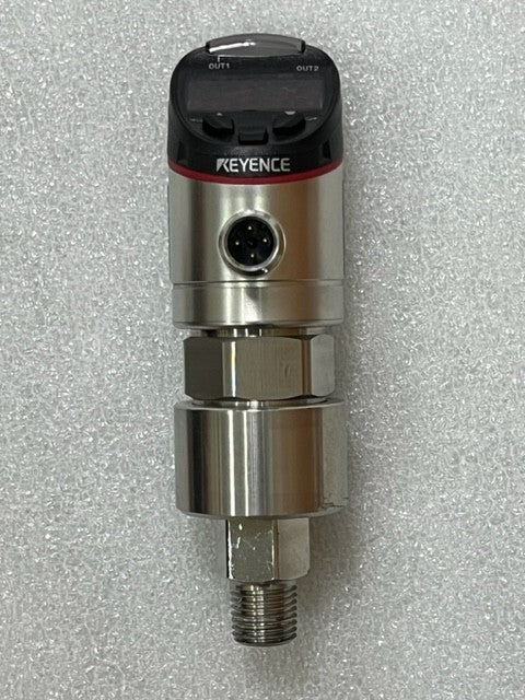 Keyence GP-M010 10-30VDC Digital Pressure Sensor Used