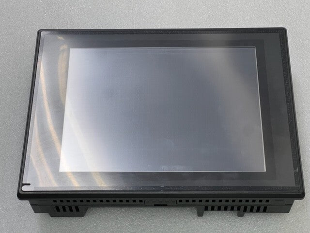Keyence Corp VT3-V7 7 Inch VGA TFT Color Touch Screen Display Panel Used