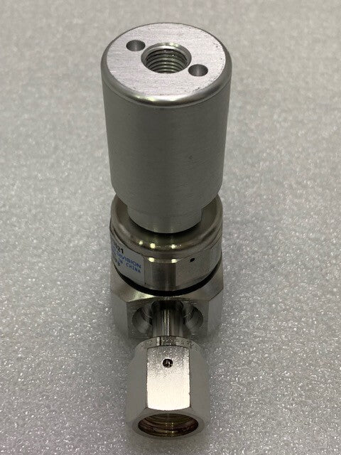 Veriflo Diaphragm Valve 944AOPLPNCSFSFF 316L 373521 125 PSI MAX Used