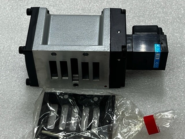 Parker Kuroda PMS2408-NB-100G AC100/110V Manifold Solenoid Valve New
